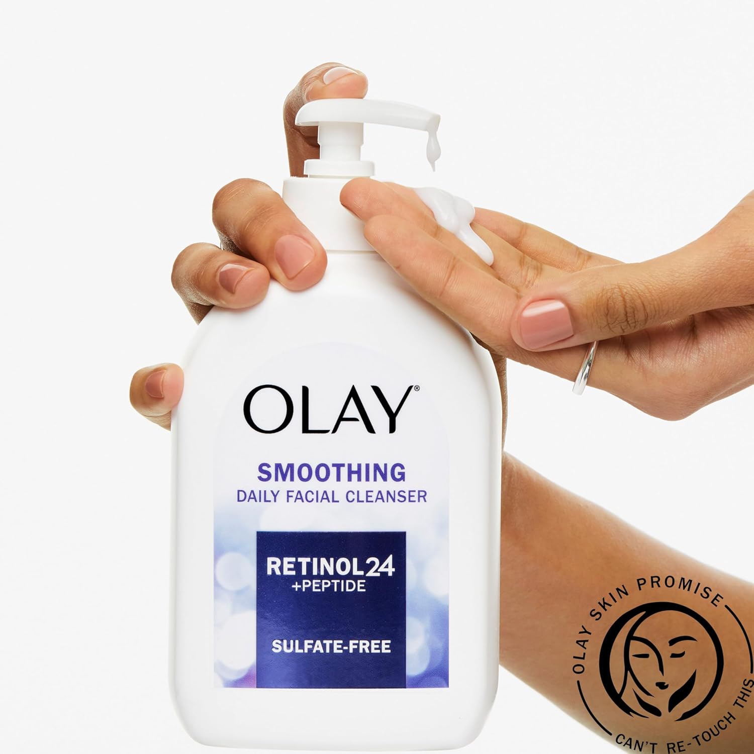 Olay Face Wash, Daily Facial Cleanser with Retinol, Peptides & Glycerin