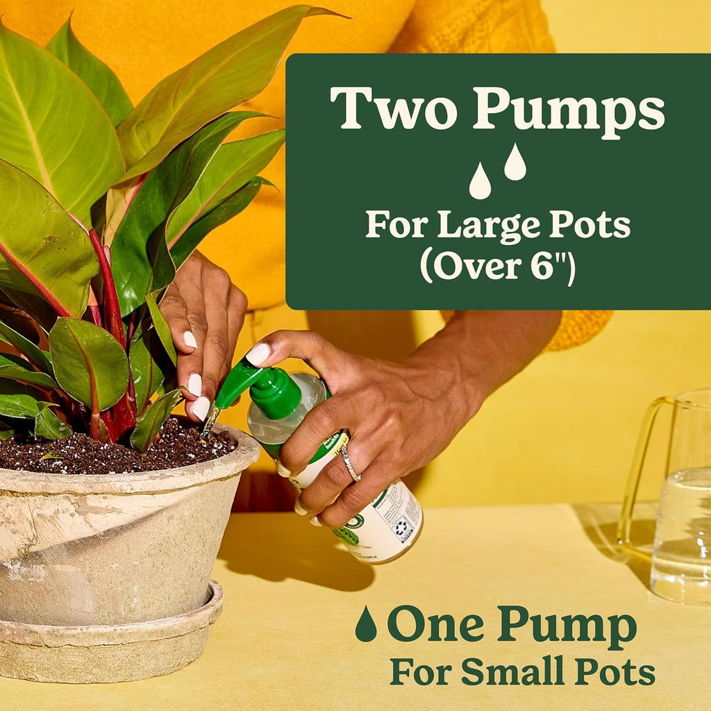 Miracle-Gro Indoor Plant Food for All Plants, Liquid Plant Food for